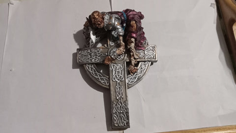 👻 Halloween Undead Warrior w Dagger 10' Celtic Cross Inch Boxed Resin Figurine