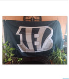 Cincinnati Bengals B&W NFL 3X5 Feet Flag Banner Pole or Wall Decor