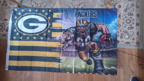 Green Bay Packers NFL 3X5 Feet American Flag Banner Pole or Wall Decor