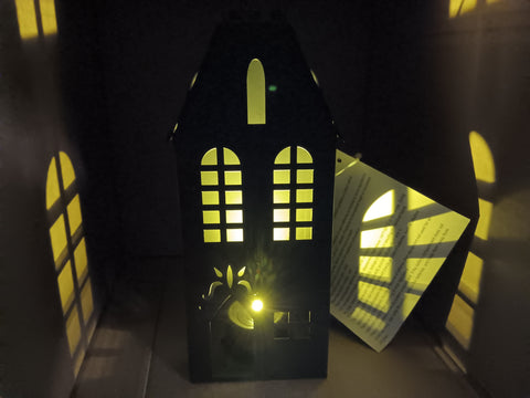 🎃 Halloween Lit Metal Tall House Hyde and EEK! Light Up Indoor Decoration