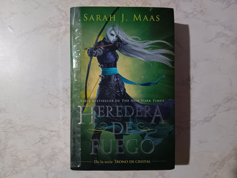 Heredera Del Fuego  Sarah J Mass (Spanish Edition) Paperback Book