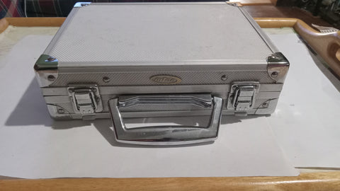 Intec Nintendo DS 3DS Hard Aluminum Silver Carrying Case Briefcase