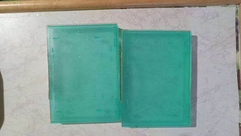Lot of 2 SNES NES Clamshell Green Hard Game Cartridge Storage Case