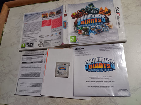 Skylanders Giants Nintendo 3DS Video Game