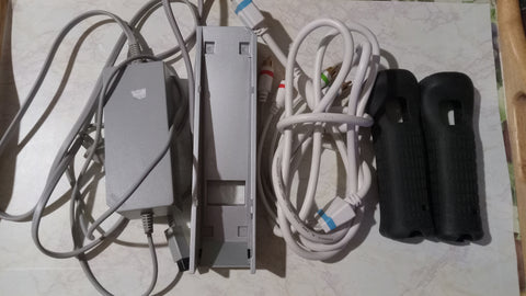 Wii Accessory Bundle AC & Component Cables Vertical Stand 2 Remote Sleeves