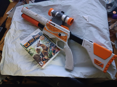 Wii BUNDLE Top Shot Elite Gun Controller + Deer Drive  Nintendo Wii Video Game