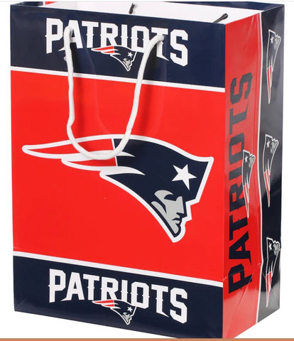 New England Patriots NFL 9.75x7.75x4.75 Gift Bag